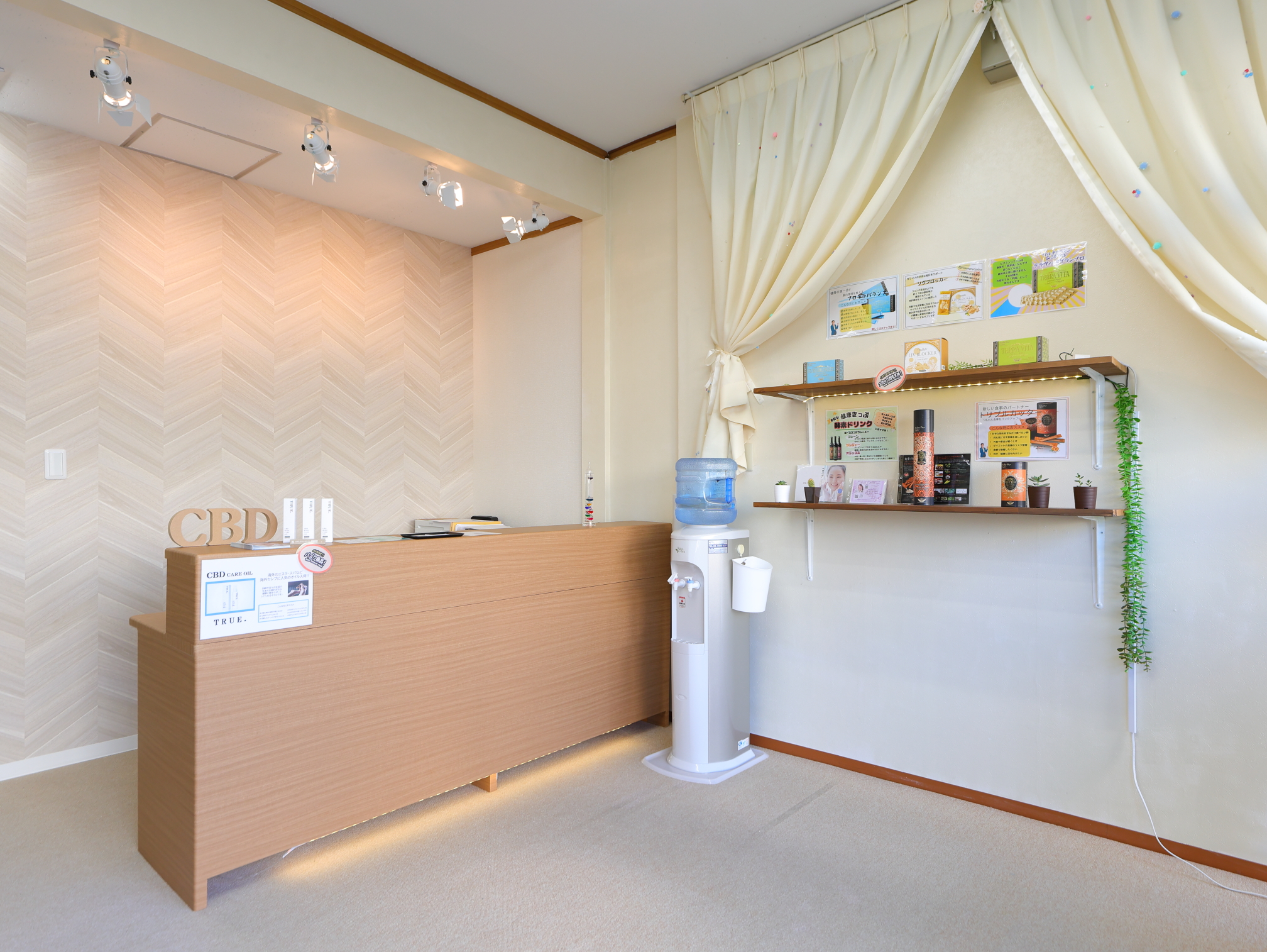 広々とした受付